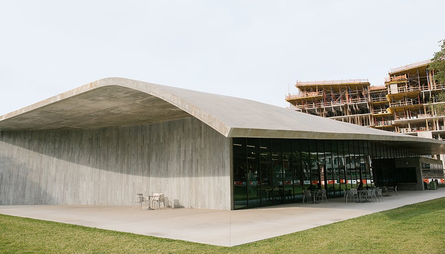 The University Of Miami S New Architecture School Offers Teachable Moments In Concrete Metropolis