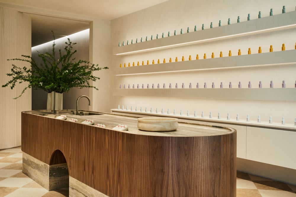 a photograph of facile spa's counter of dermatological products in Los Angeles designed by Studio Life/Style