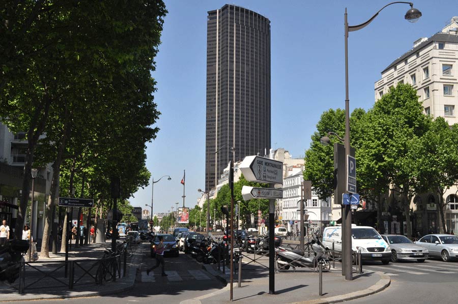 breaking paris s ugliest skyscraper to receive a makeover courtesy of new french firm metropolis