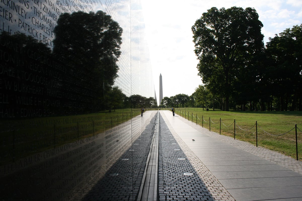 Vietnam Veterans Memorial Reflection Public Domain Creative Commons