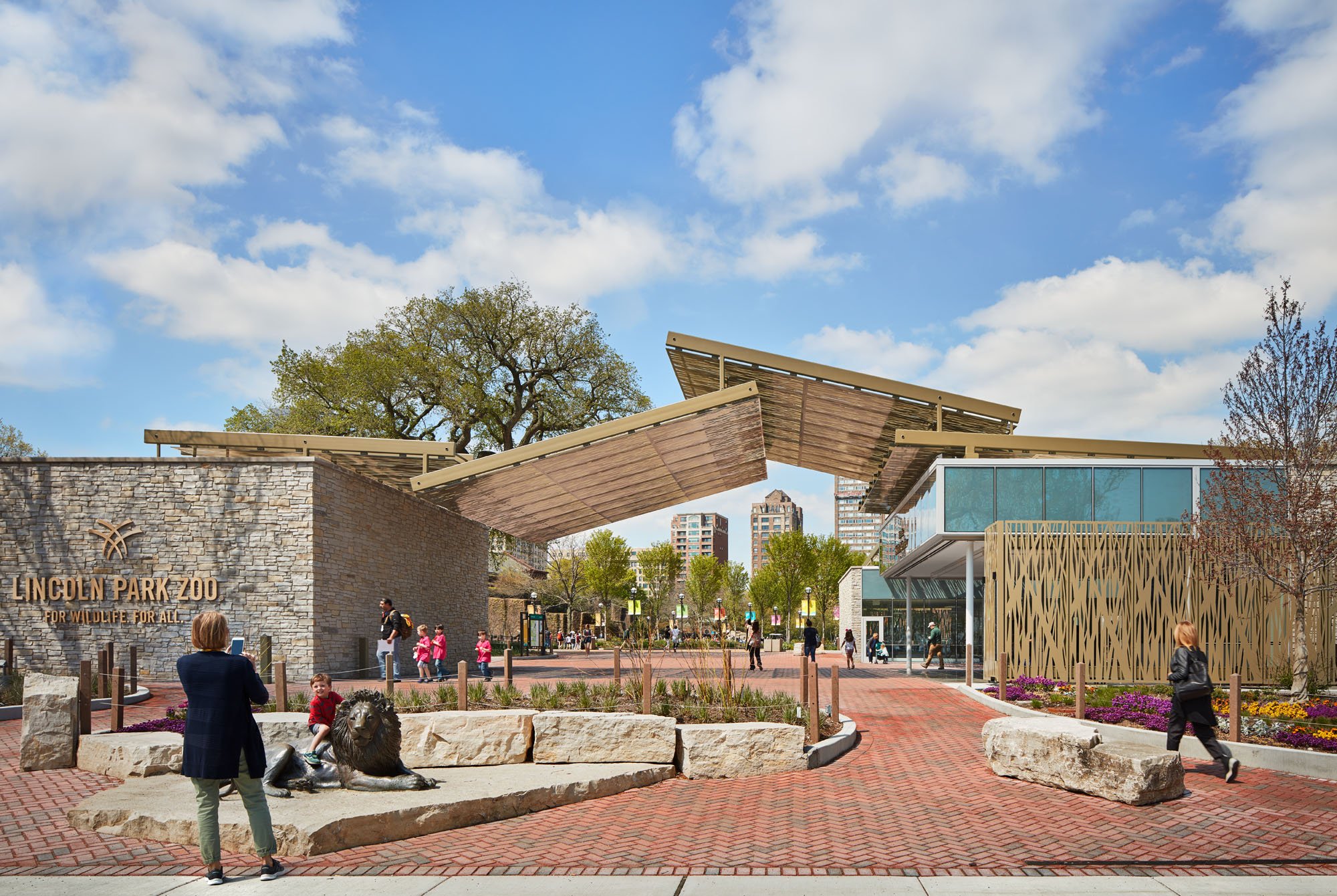 Chicago’s Lincoln Park Zoo Raises Expectations for Public Space