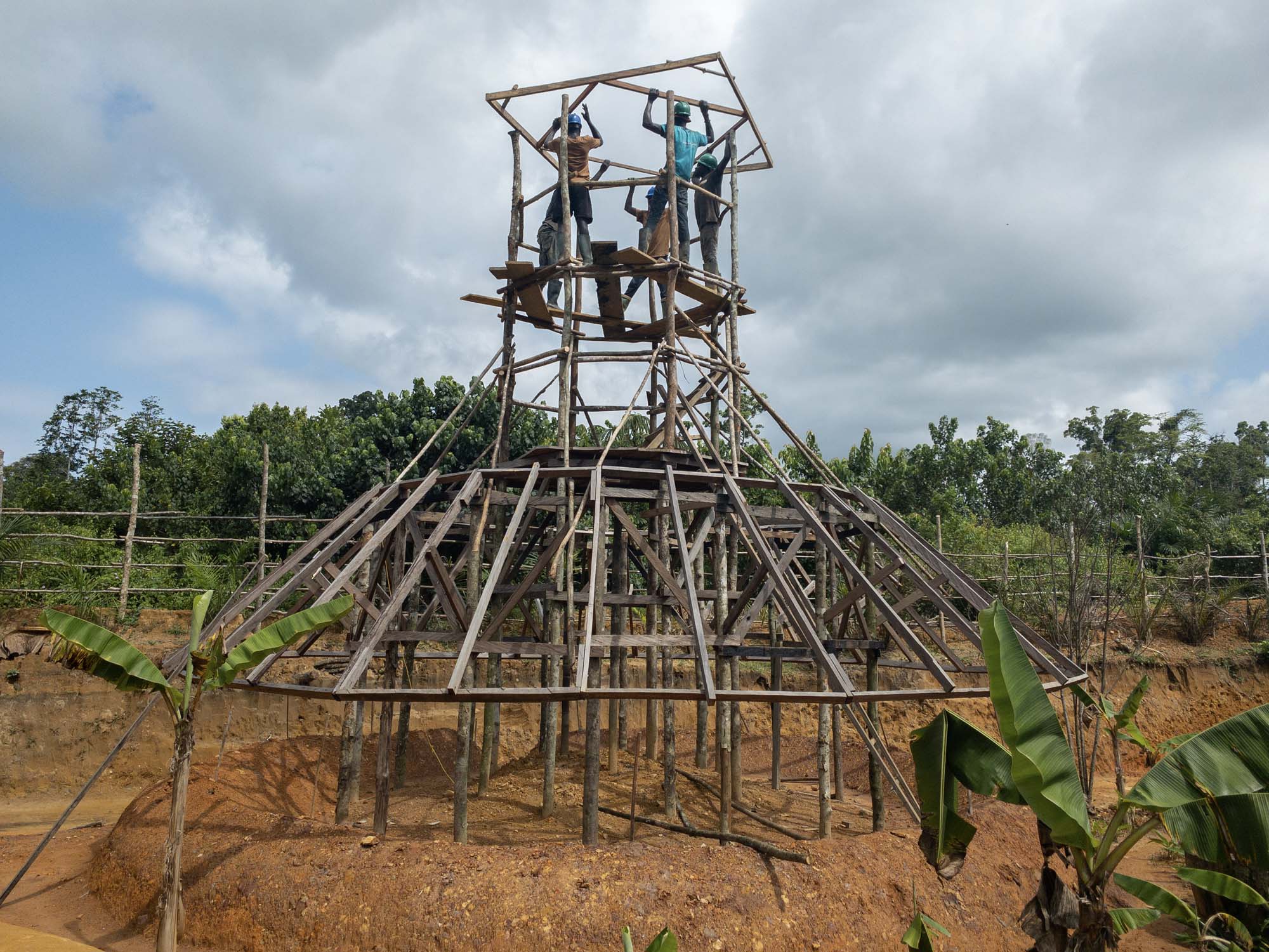 Arturo Vittori’s Warka Village Nears Completion In Cameroon