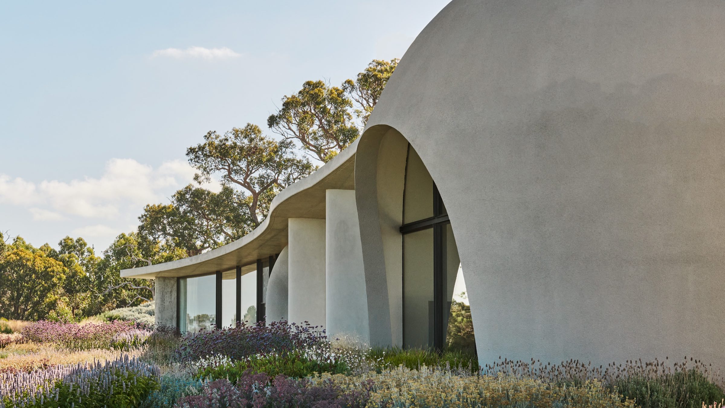 A Concrete Cocoon for the Australian Landscape